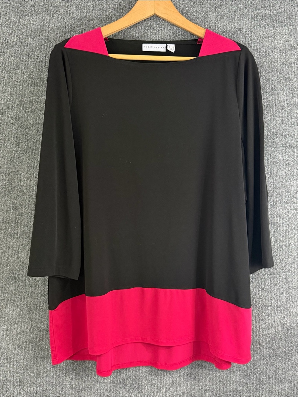 Susan Graver Womens Liquid Knit Color Block Top Size Large Black Pink Stretch